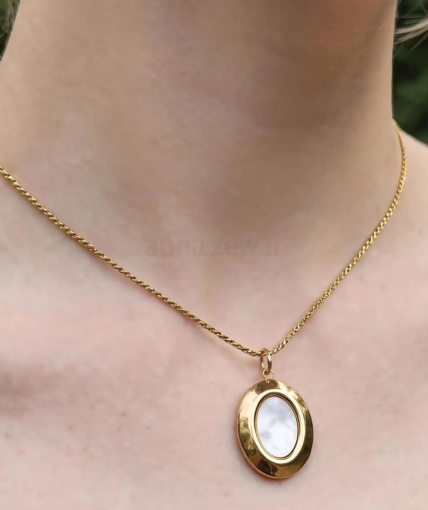 Oval Shell Pendant Chain | Gold Necklace with Pearly White Stone