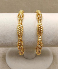 Textured Wave Kara for Women | Diamond-Cut Finish
